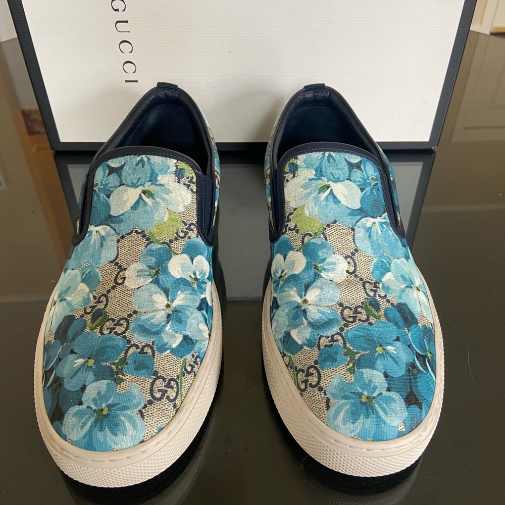 Gucci Bloom Slip-on Shoes